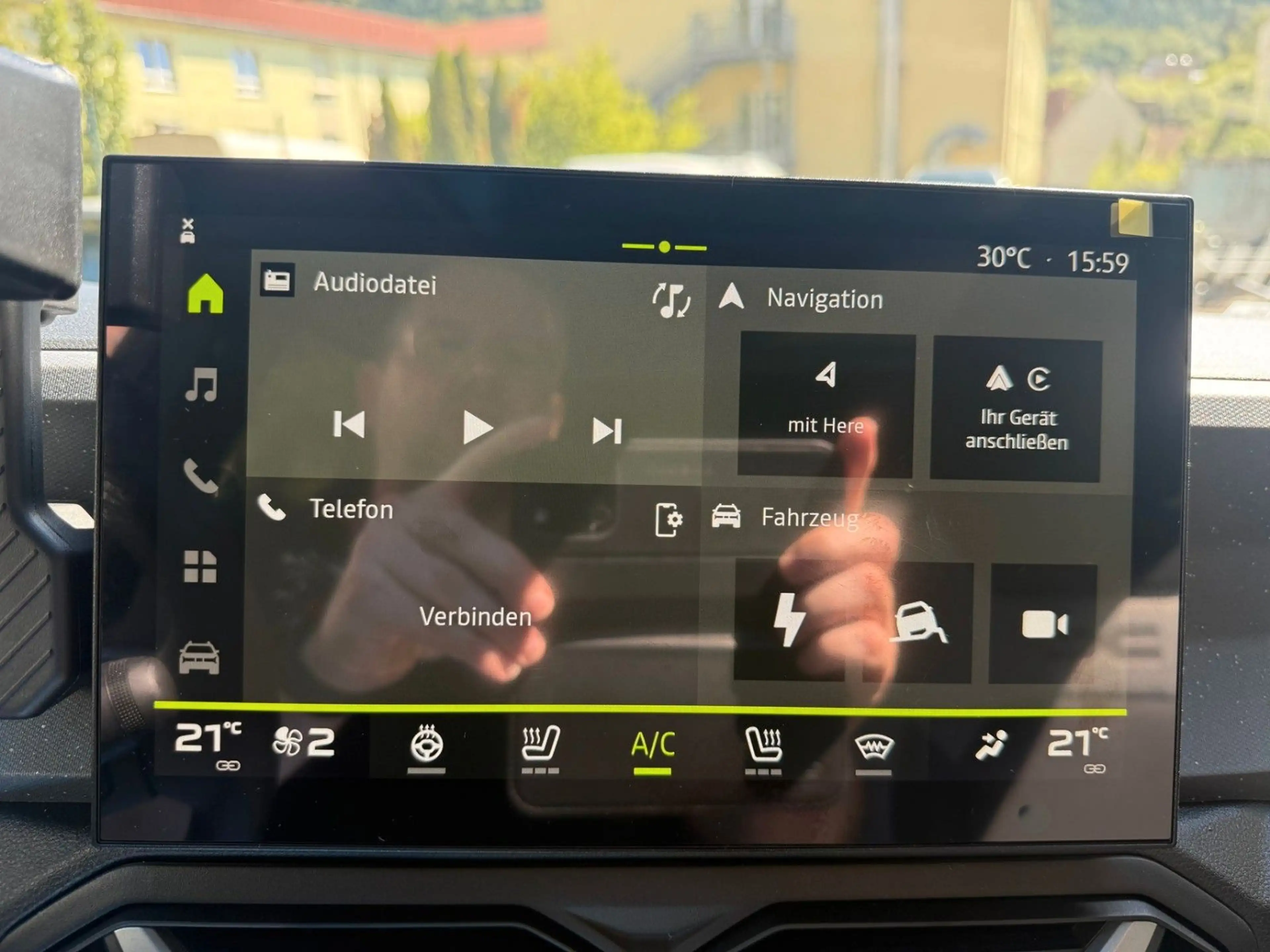 Dacia Bigster hybrid-G 150 4x4 Journey *SOFORT* — photo 12