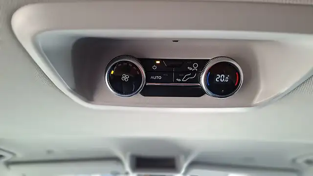 Ford Tourneo Custom Bus 2,0 EcoBlue 320 L1H1 AWD Sport Aut. Ansicht 13