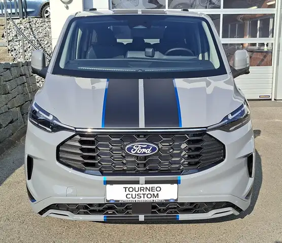 Ford Tourneo Custom Bus 2,0 EcoBlue 320 L1H1 AWD Sport Aut. Ansicht 2