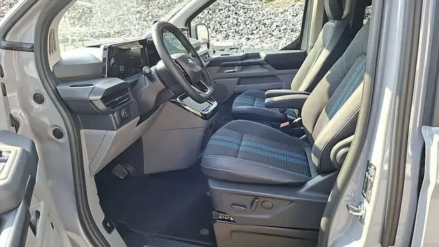 Ford Tourneo Custom Bus 2,0 EcoBlue 320 L1H1 AWD Sport Aut. Ansicht 9