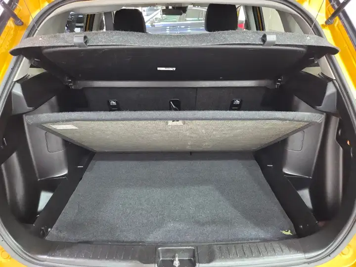 Suzuki Vitara 1.4 GLE Mild Hybrid 2020, foto 13
