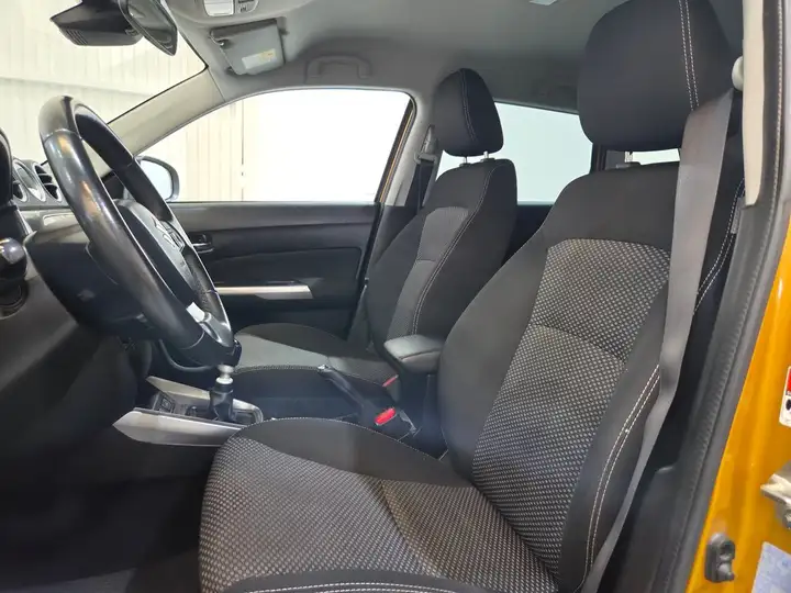 Suzuki Vitara 1.4 GLE Mild Hybrid 2020, foto 8