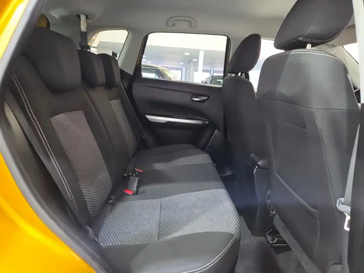 Suzuki Vitara 1.4 GLE Mild Hybrid 2020, foto 11