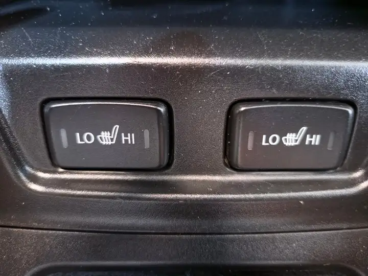 Suzuki Vitara 1.4 GLE Mild Hybrid 2020, foto 20