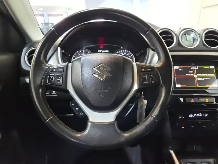 Suzuki Vitara 1.4 GLE Mild Hybrid 2020, foto 17