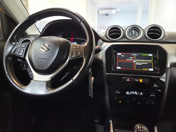Suzuki Vitara 1.4 GLE Mild Hybrid 2020, foto 16