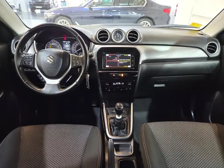 Suzuki Vitara 1.4 GLE Mild Hybrid 2020, foto 15