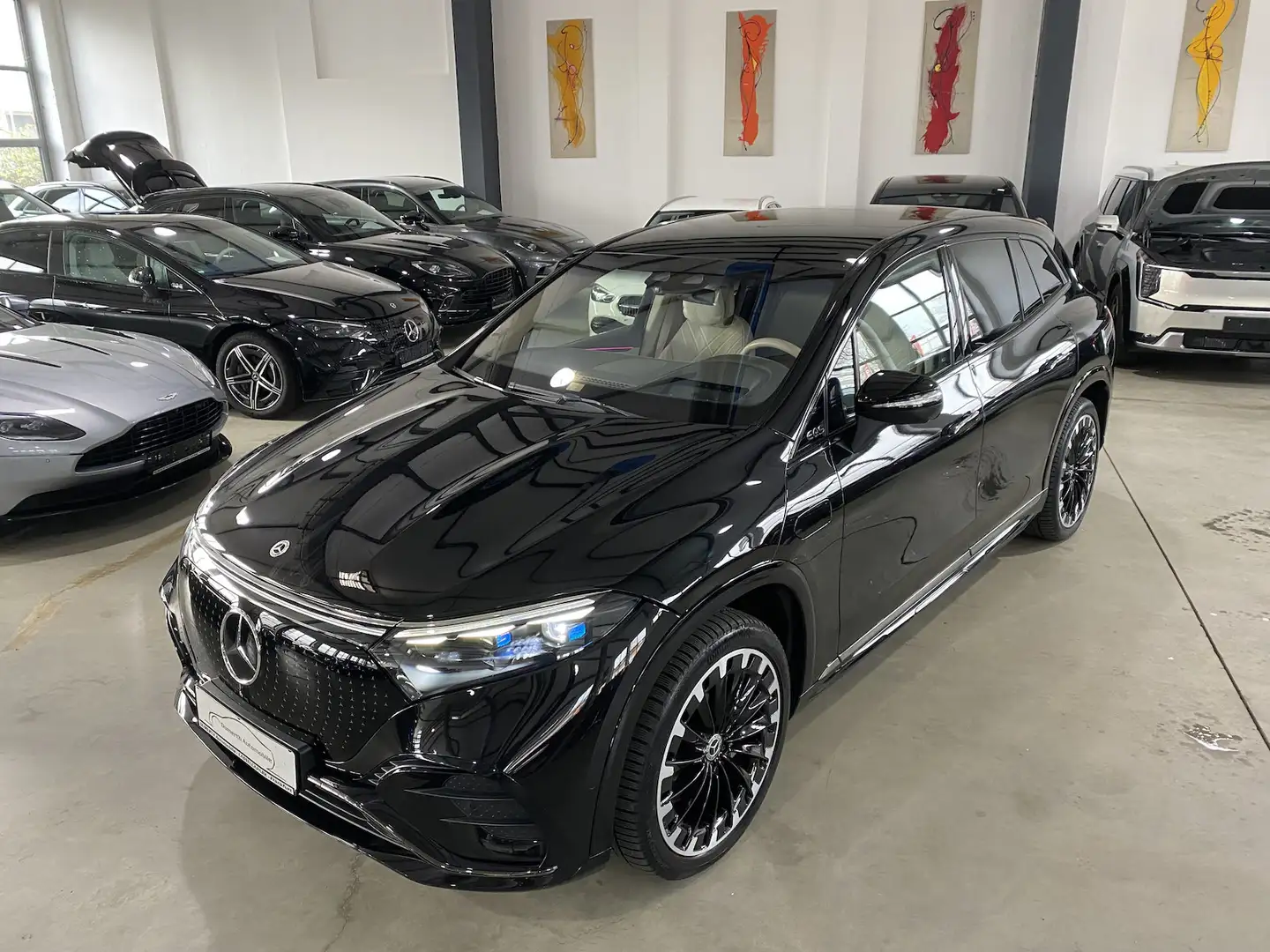 Mercedes-Benz EQS SUV 450+ AMG/´22/HYPER/Pano/AIR/HUD/TV/ Чёрный - 2