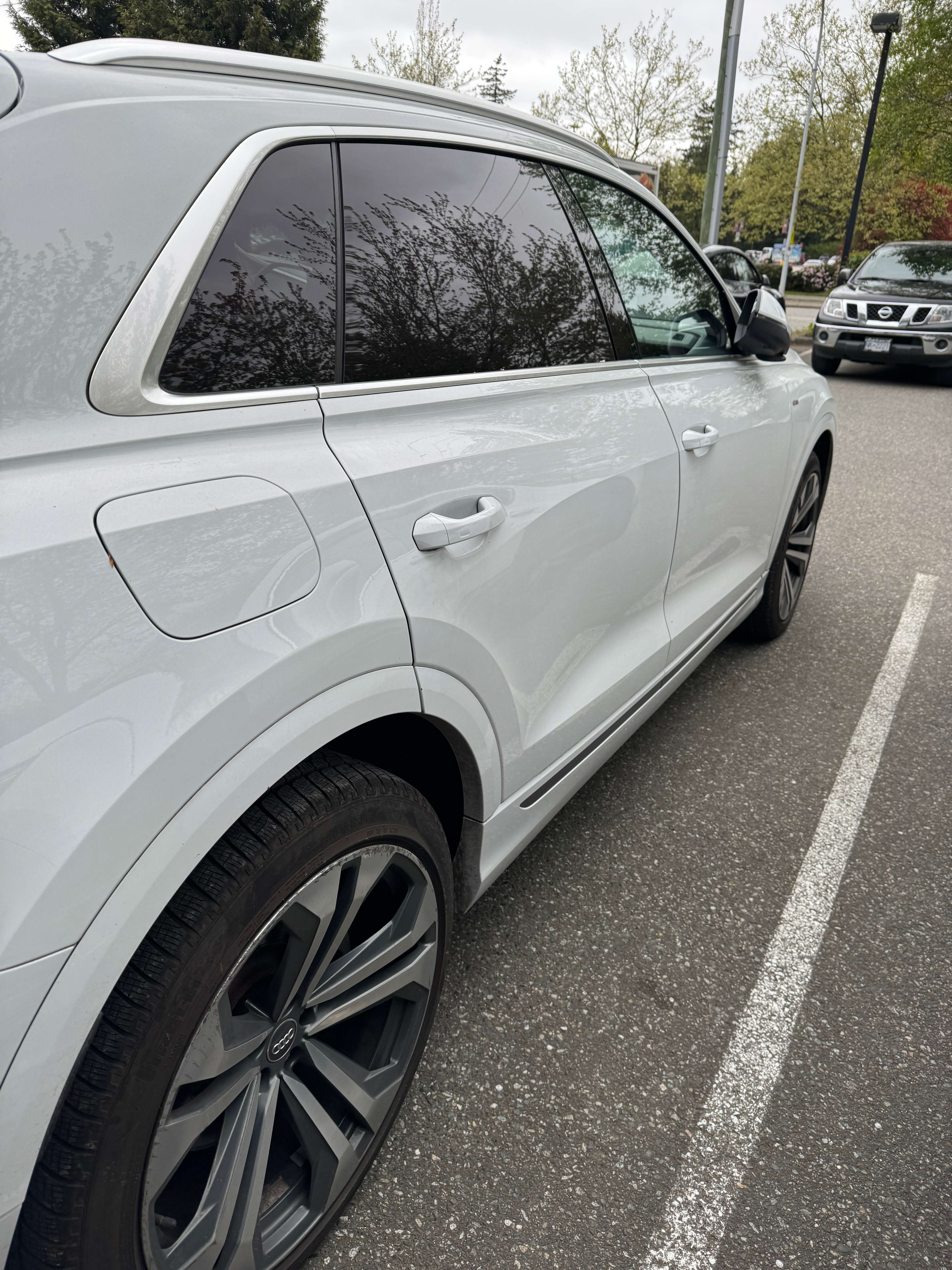 2019 Audi Q8 Technik alt 2