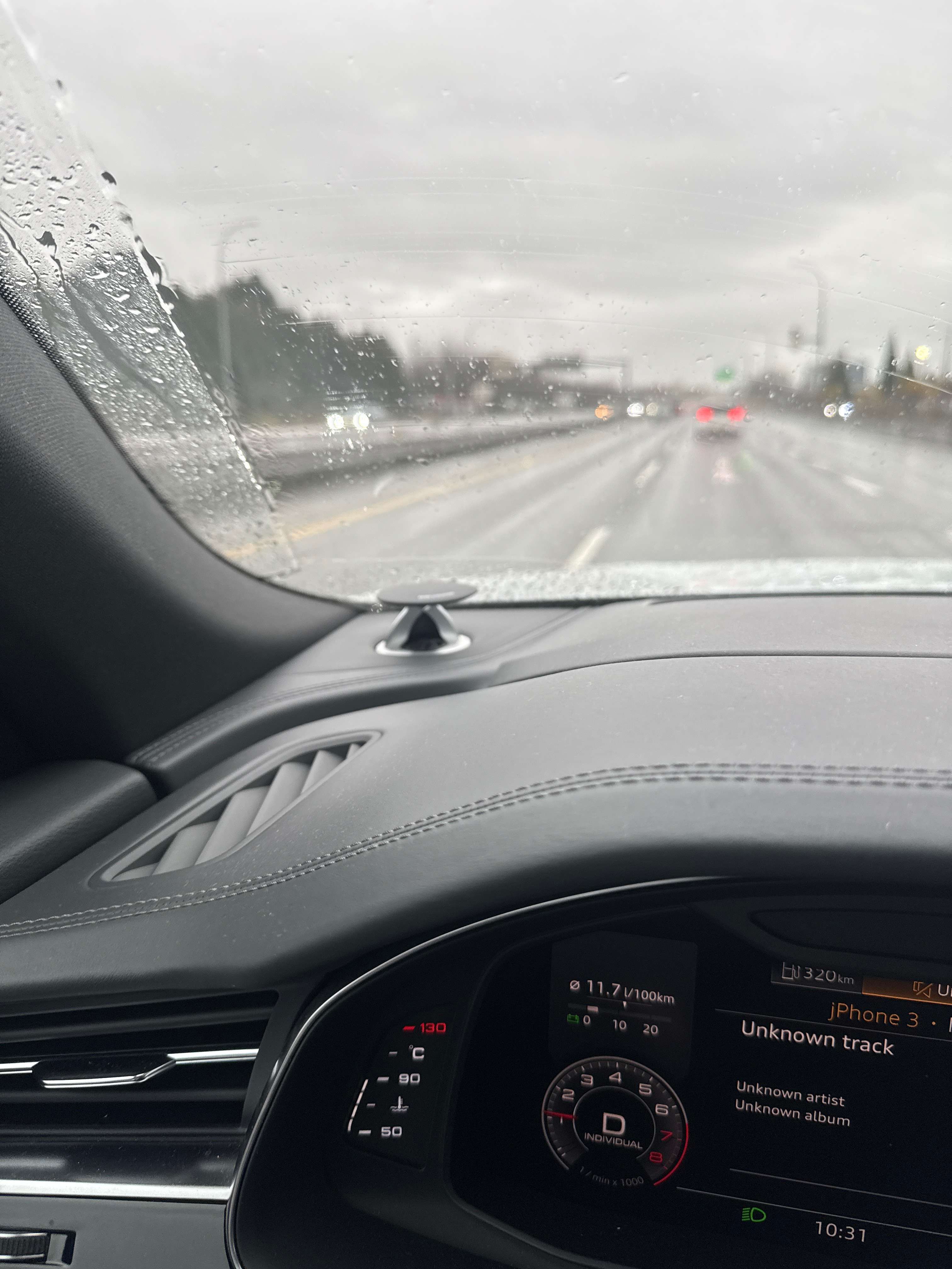 2019 Audi Q8 Technik thumb 8