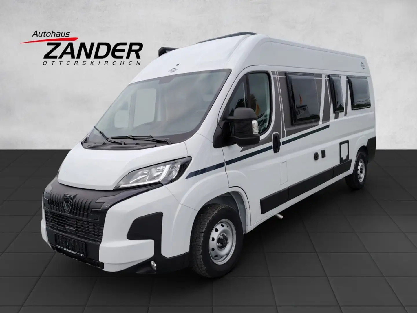 Carado CV 600 Markise Allwetterbereifung uvm. Klima Bianco - 1