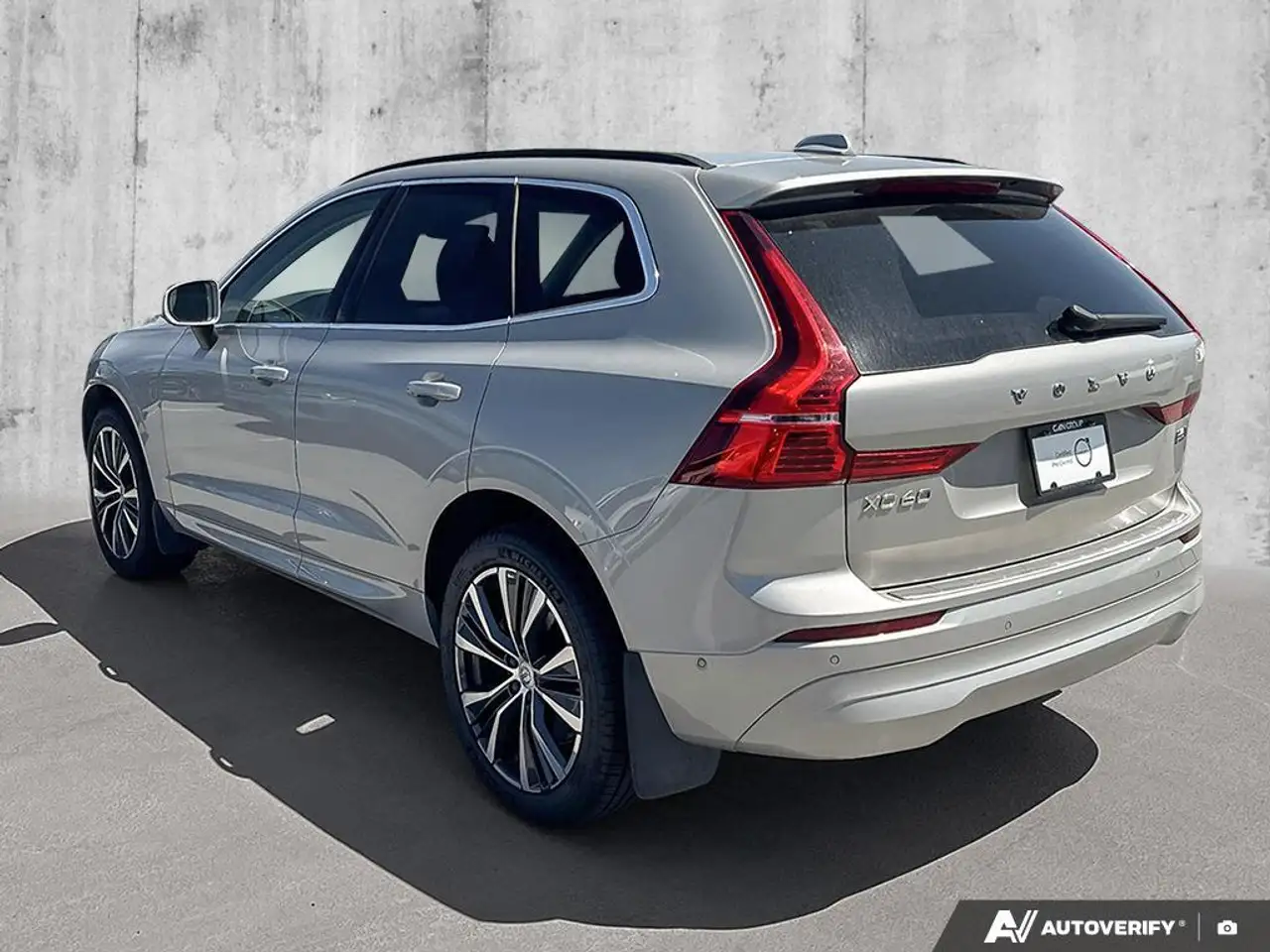 Volvo XC60 снимка Volvo XC60
