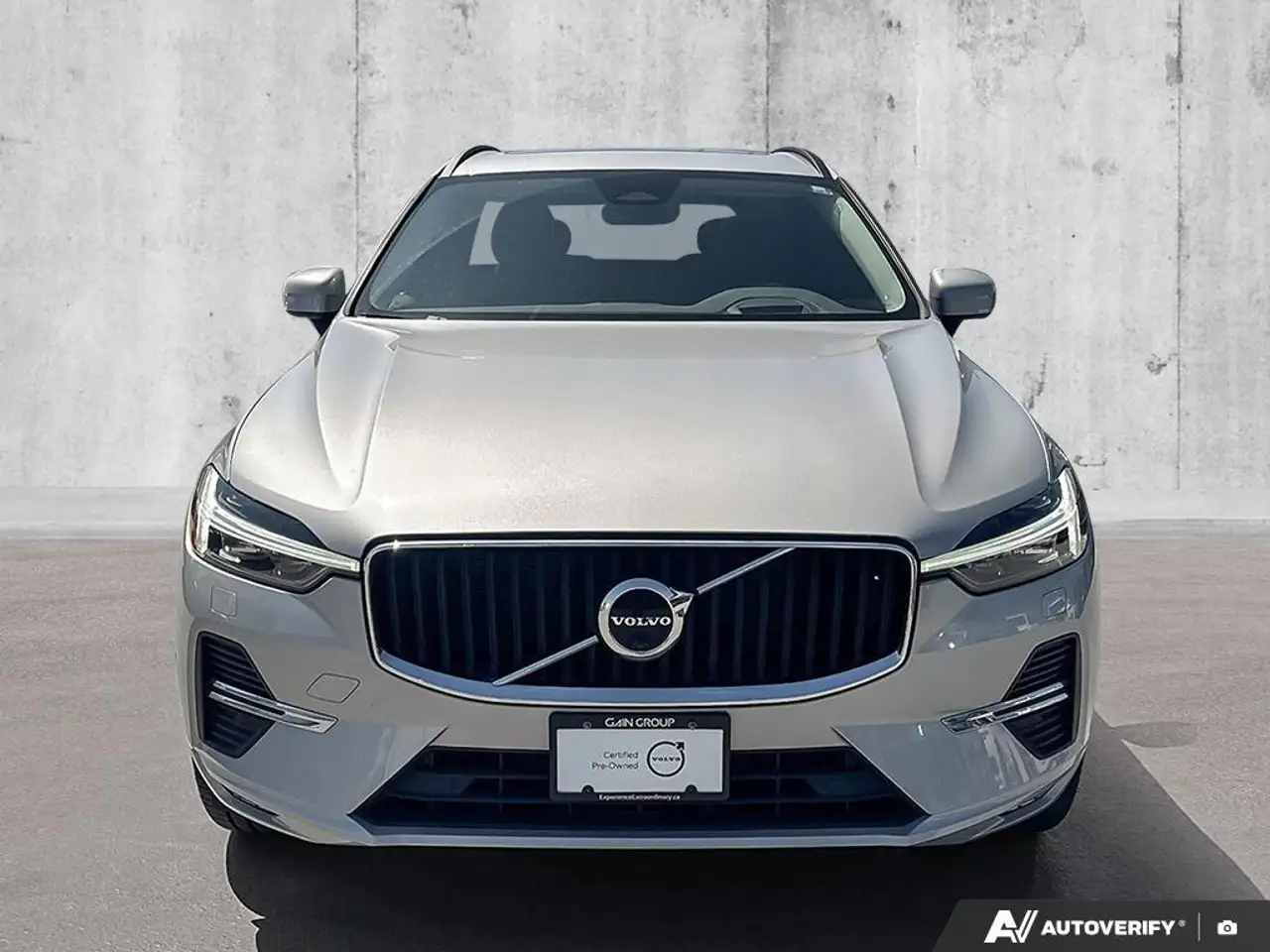 Volvo XC60 снимка Volvo XC60