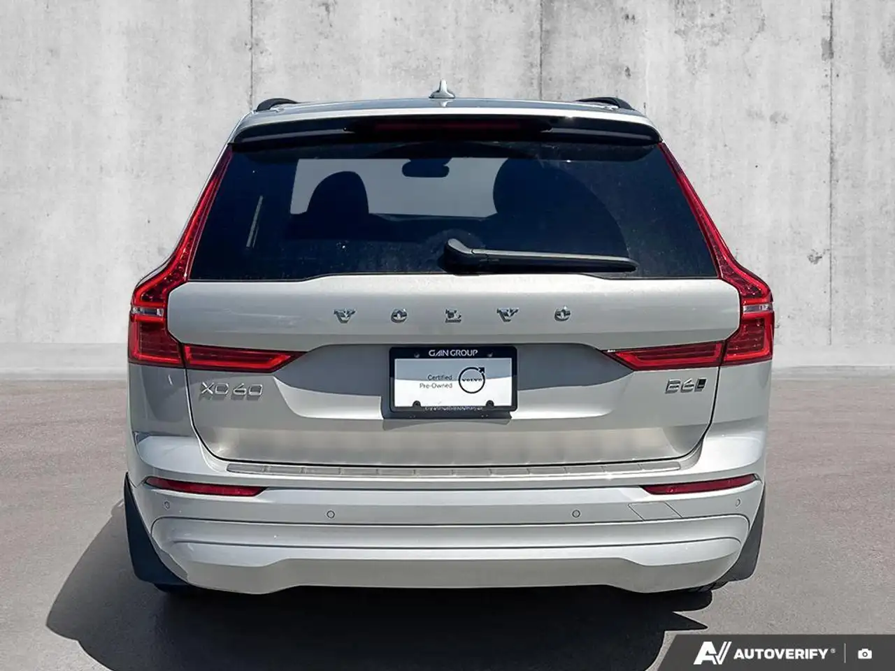 Volvo XC60 снимка Volvo XC60