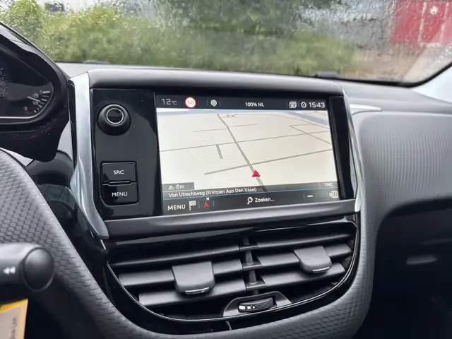 Peugeot 2008 view 7