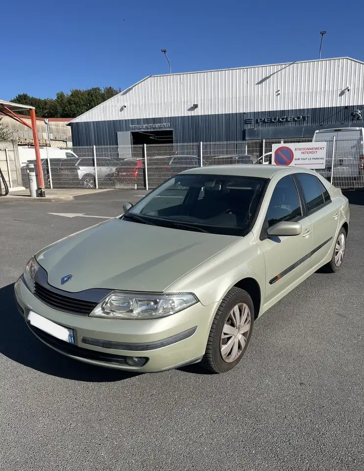 Renault Laguna 1.8i 16V Expression