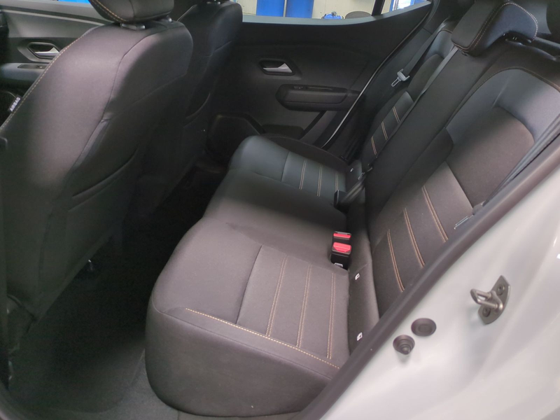 Dacia Sandero Stepway Expression TCe 110*Winterpaket+N — photo 13