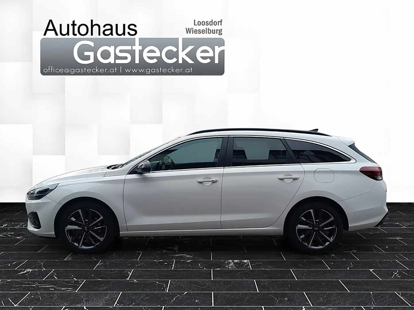 Hyundai i30 Kombi 1,5 TGDI 48V Go! Plus DCT Weiß - 2