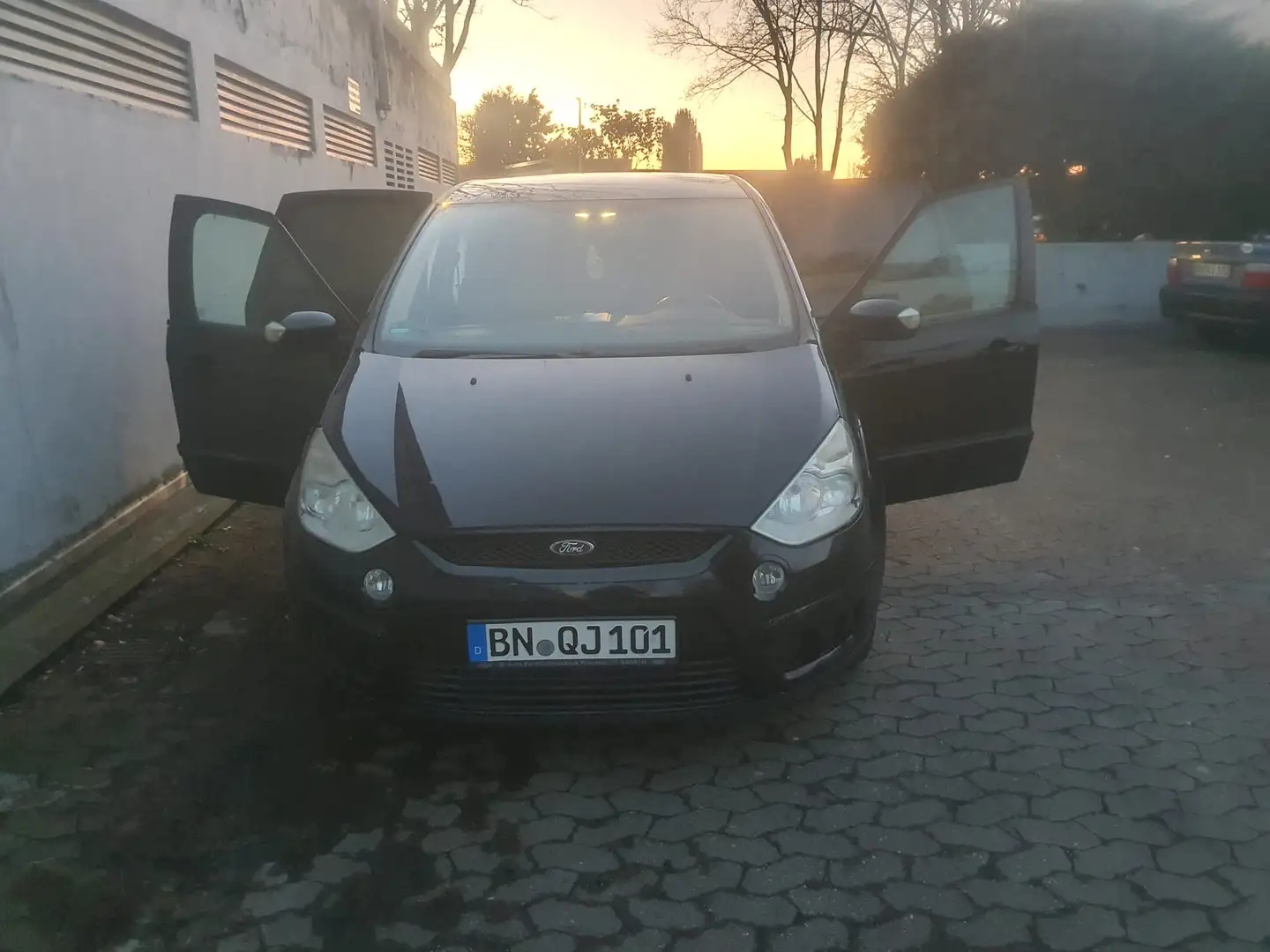 Ford S-Max 2.0 TDCi DPF Trend - 1