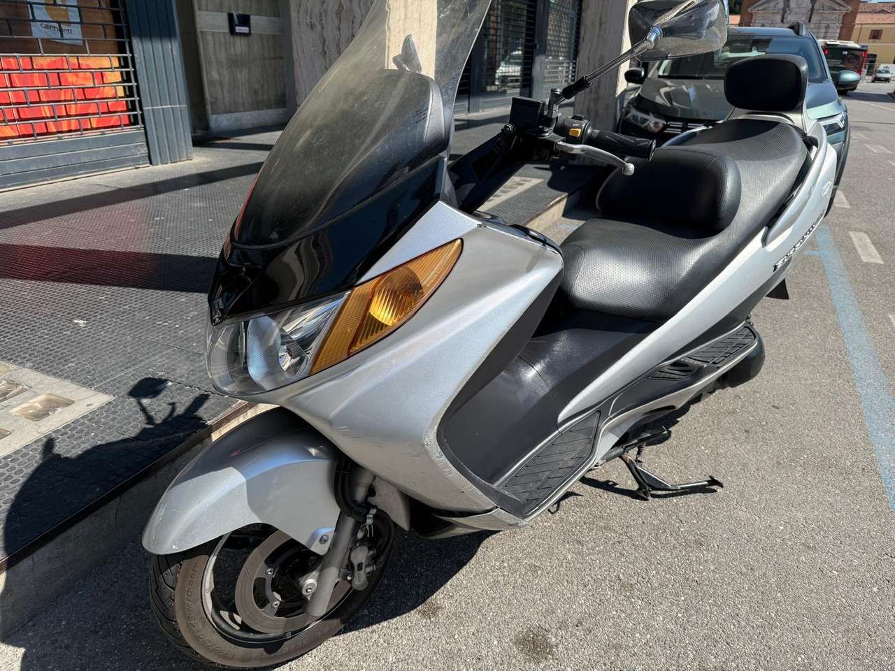 Suzuki Burgman 400 BURGMAN 400