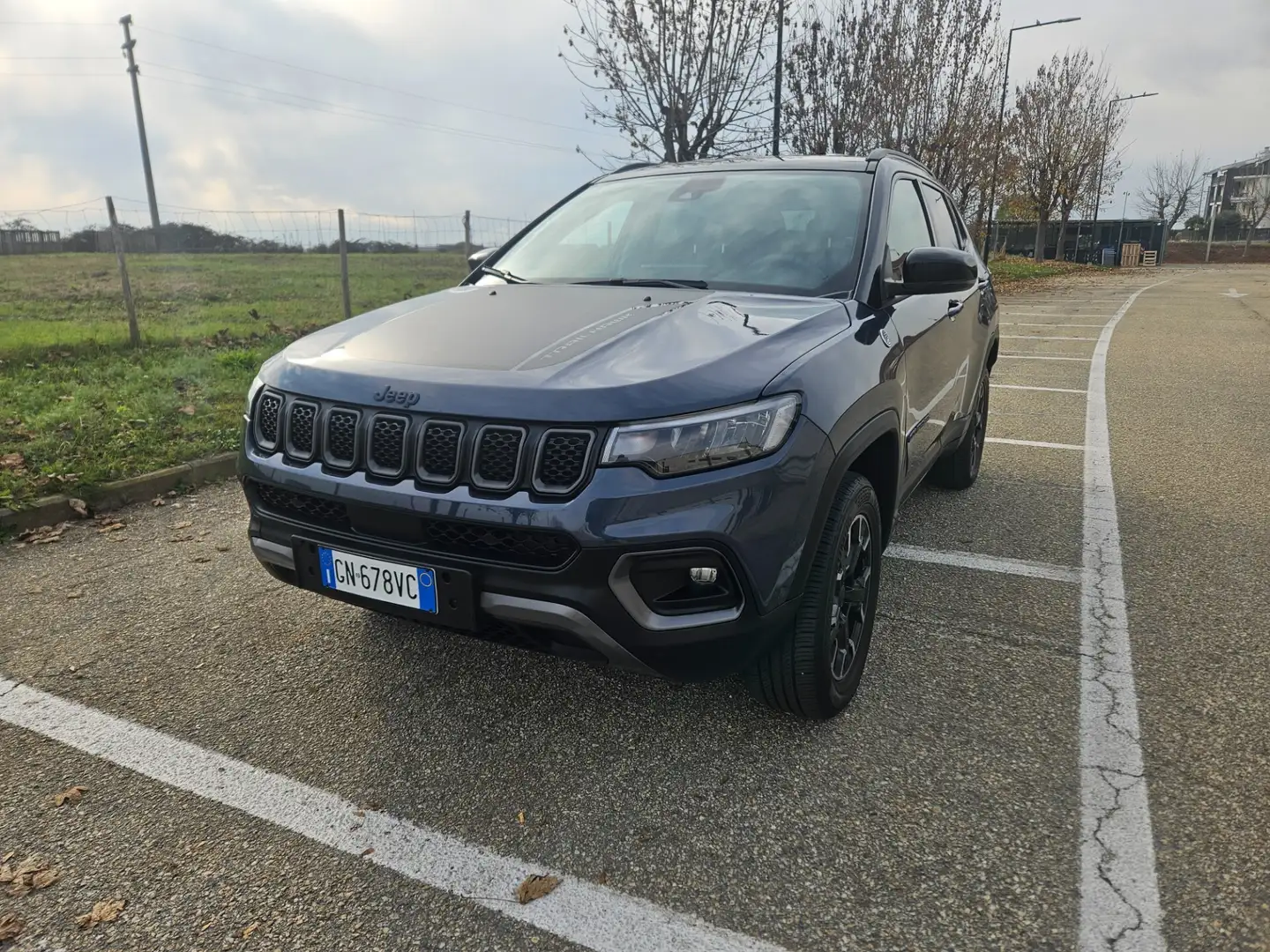 Jeep Compass Compass 1.3 Turbo T4 240 CV PHEV AT6 4xe Trailhawk Grau - 1