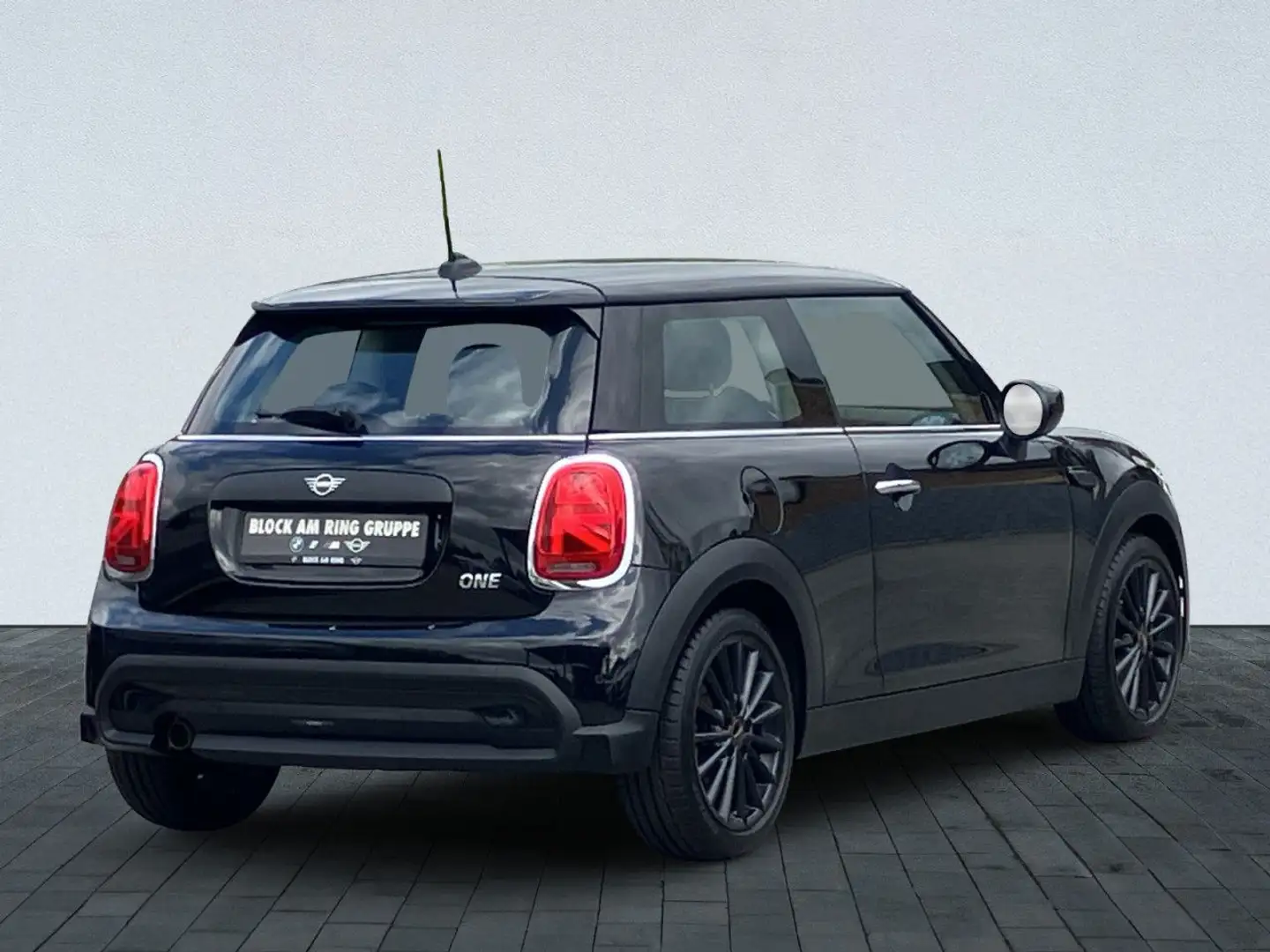MINI One 3-Türer Navi LED Klima SpoSi PDC SHZ Tempo Siyah - 2