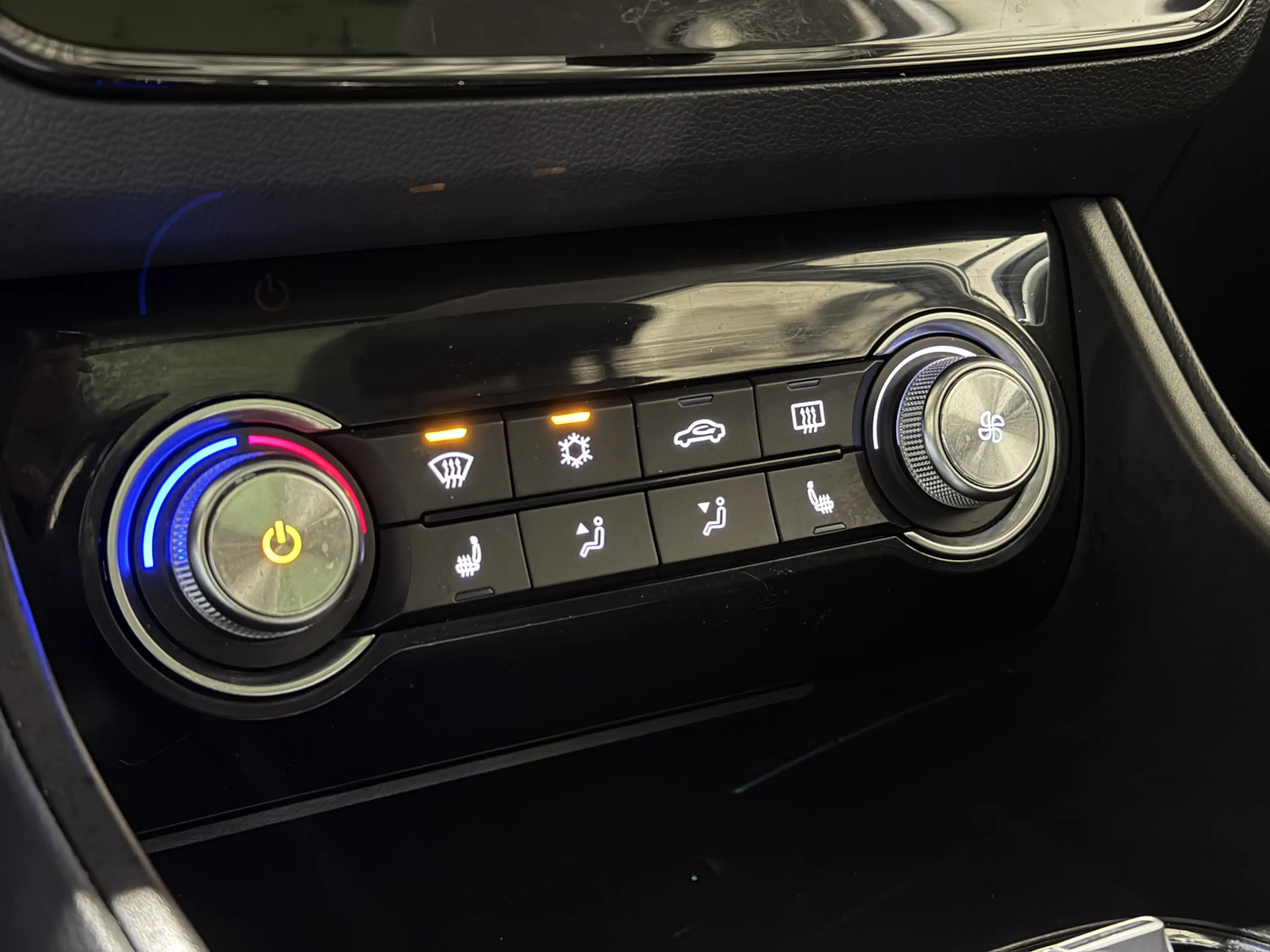 MG ZS EV Luxury 45 kWh | Panoramadak | Leder interieur | — photo 30