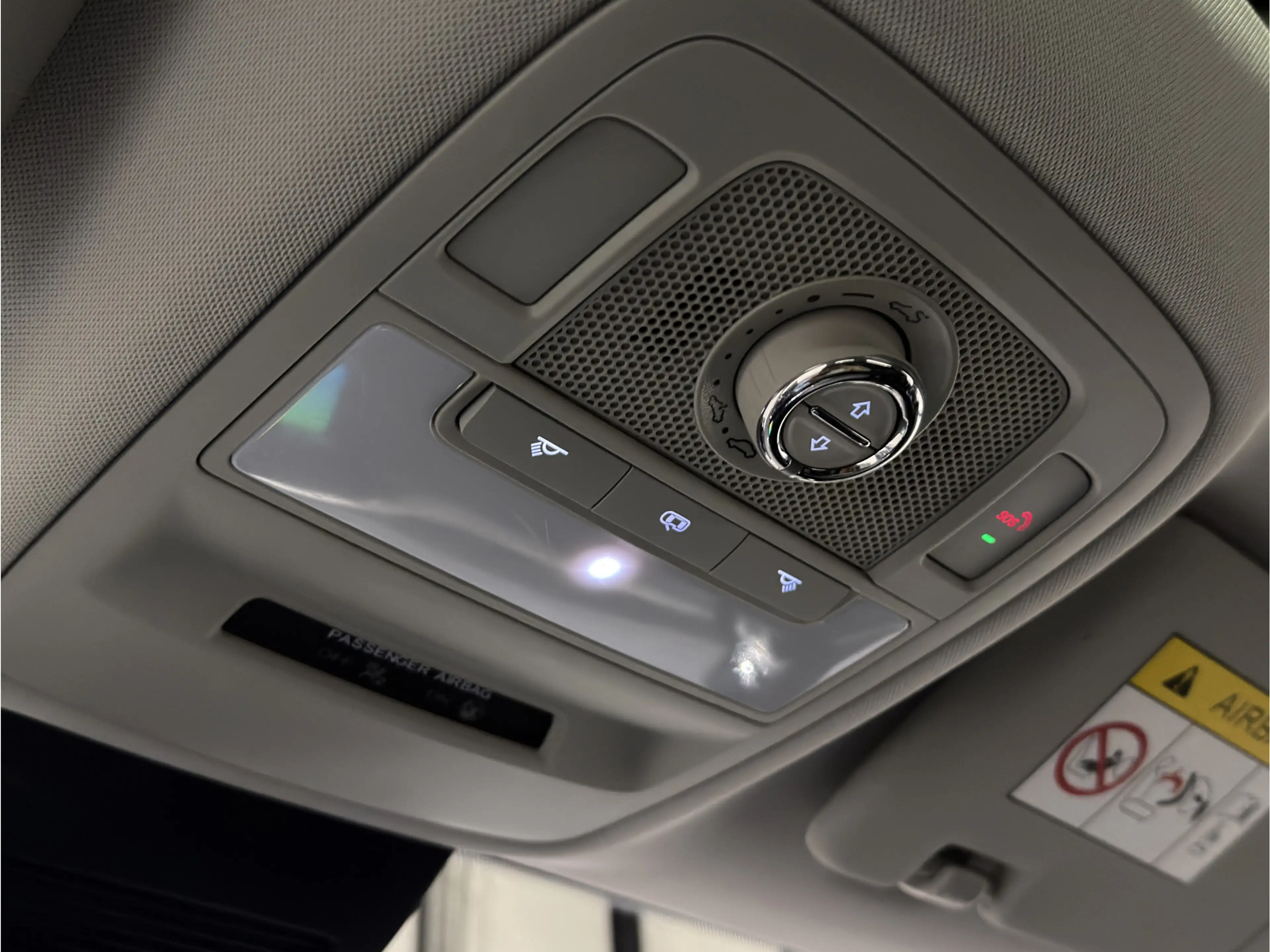 MG ZS EV Luxury 45 kWh | Panoramadak | Leder interieur | — photo 32
