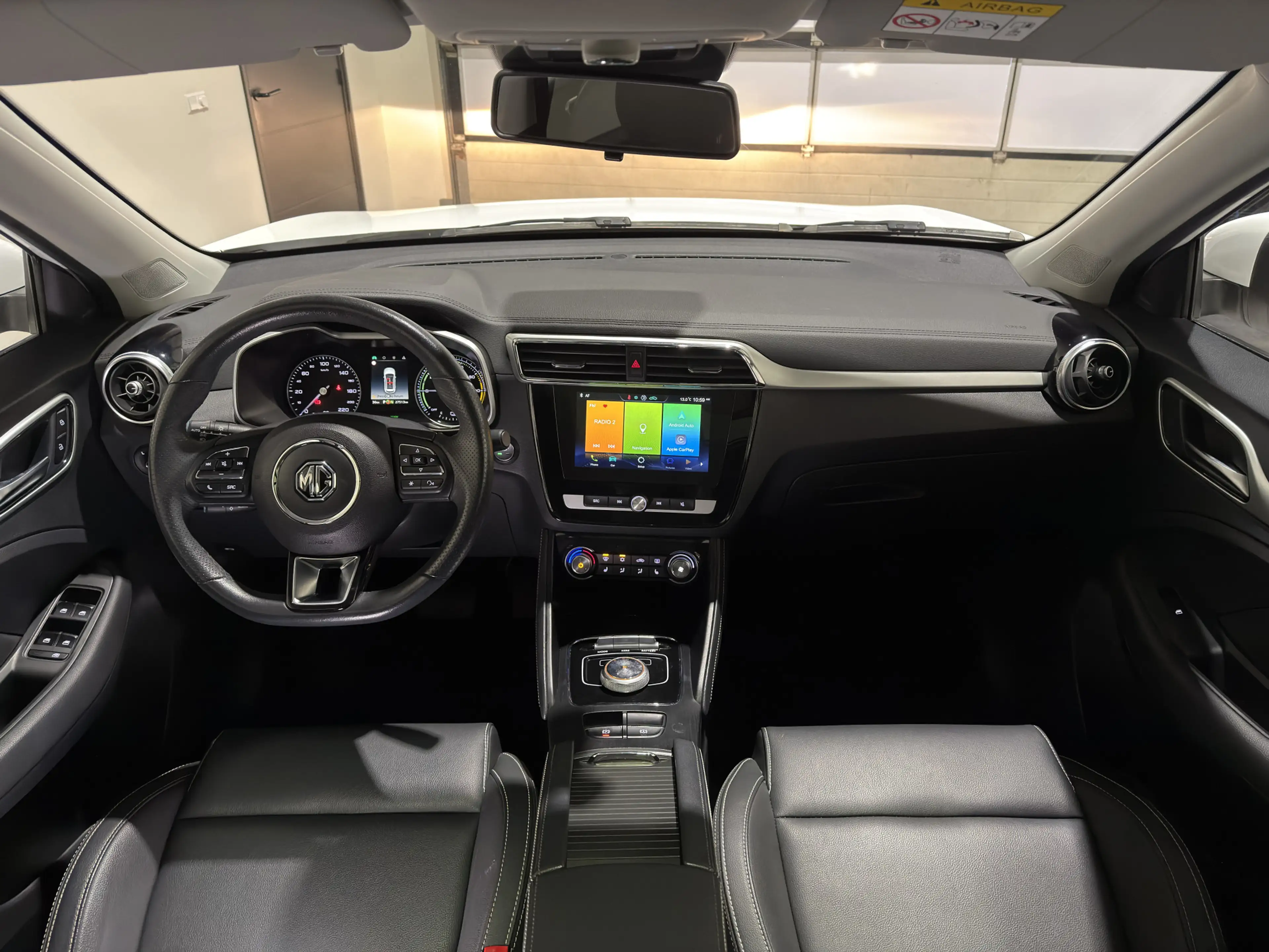 MG ZS EV Luxury 45 kWh | Panoramadak | Leder interieur | — photo 26