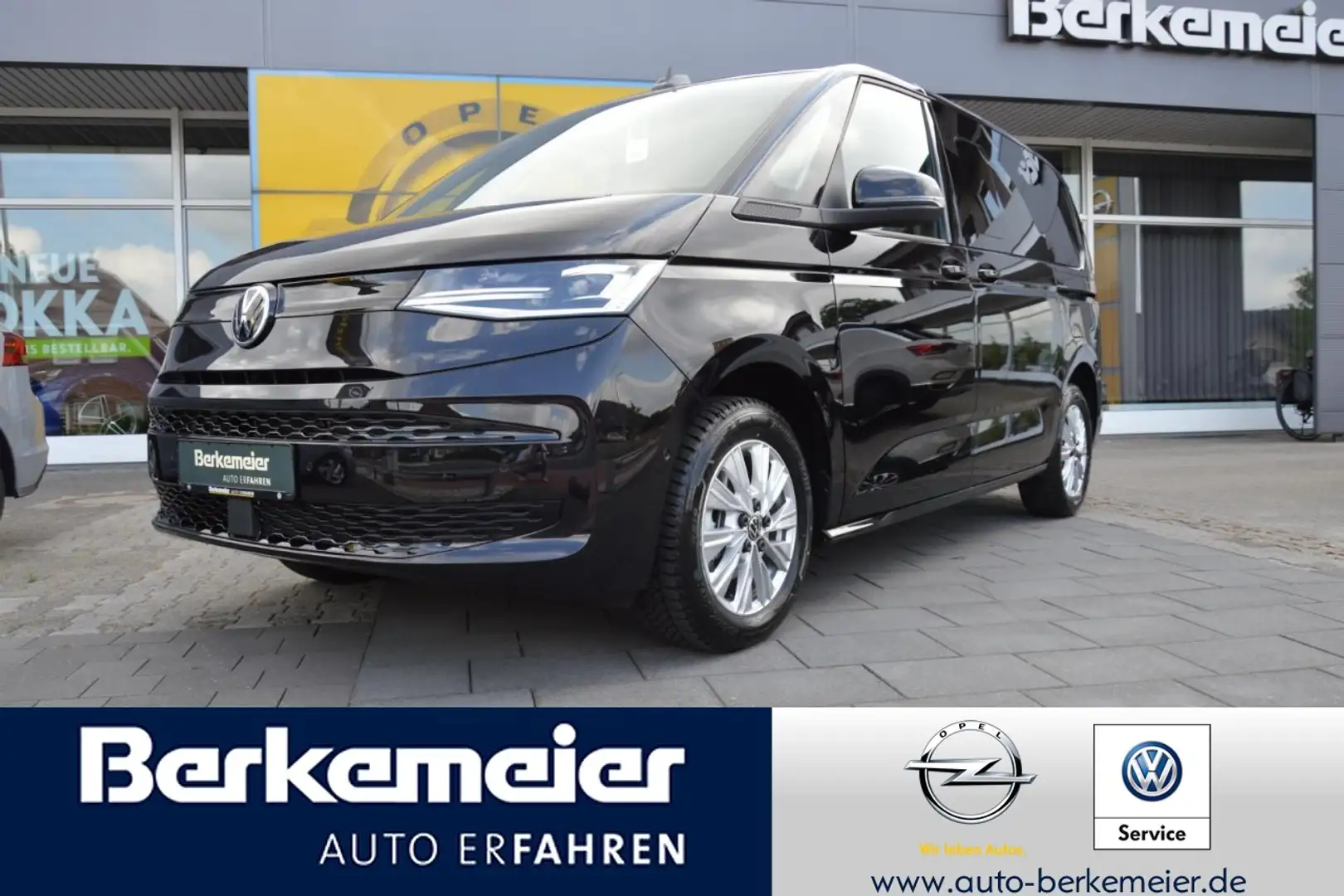 Volkswagen T7 Multivan TDI/Tageszulassung/KÜ/Vis-a-Vis/Family-P./IQ/Pano Noir - 1