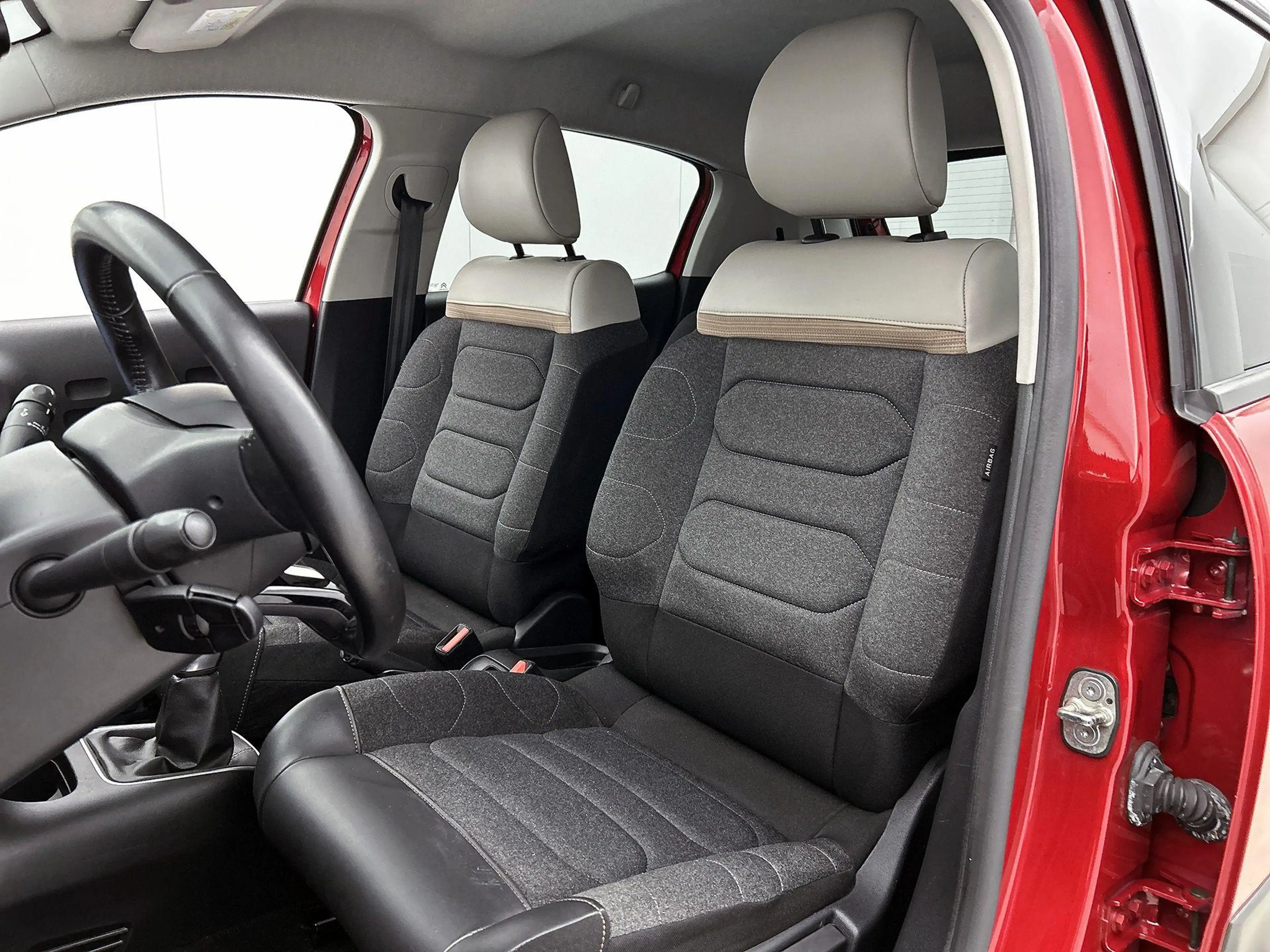 Citroen C3 Shine 83pk | Navigatie | Achteruitrijcamera | Clim — photo 11