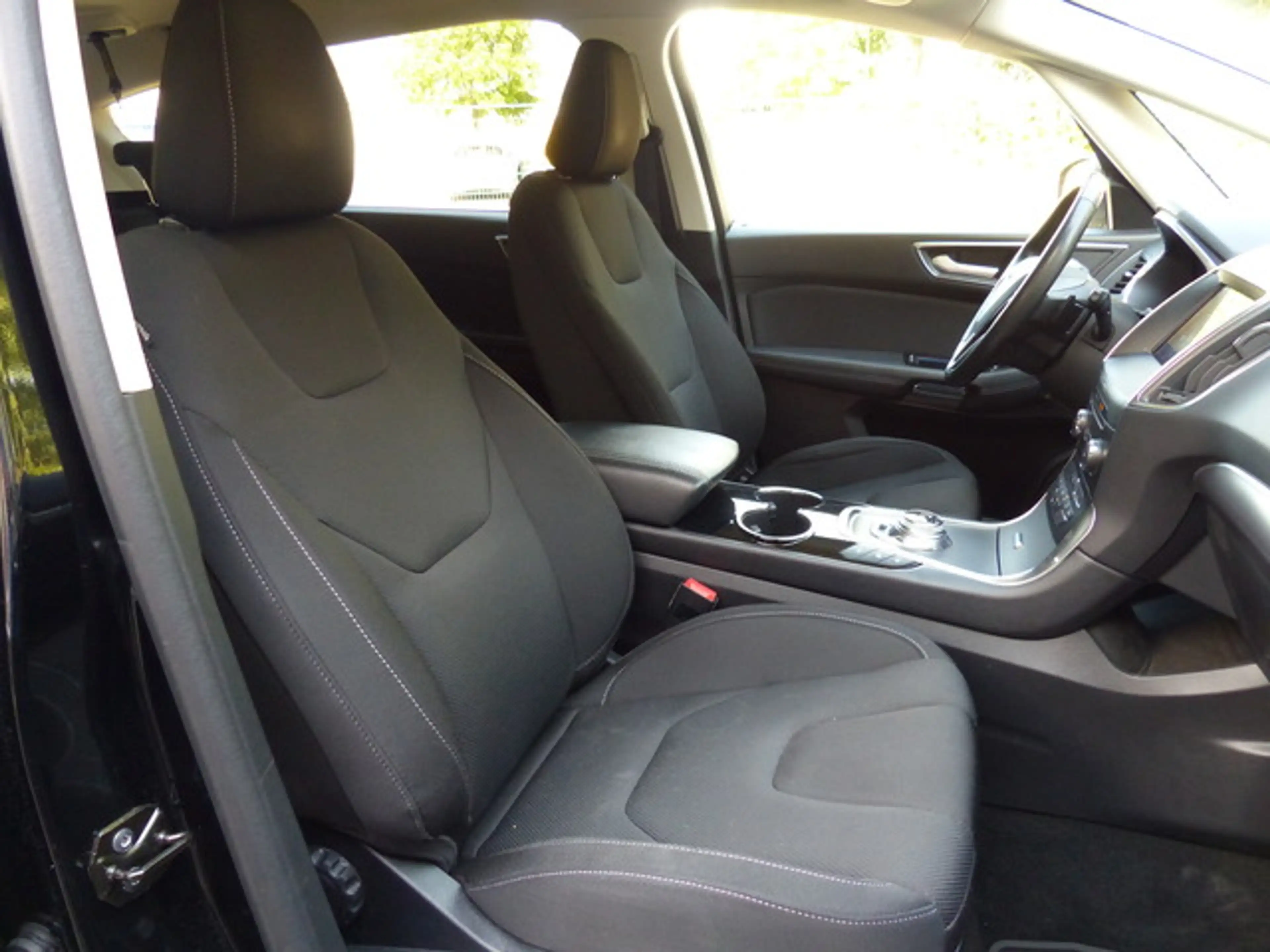 Ford S-Max 2.0 TDCi Titanium Autom. 7-Sitze AHK abnb. — photo 17