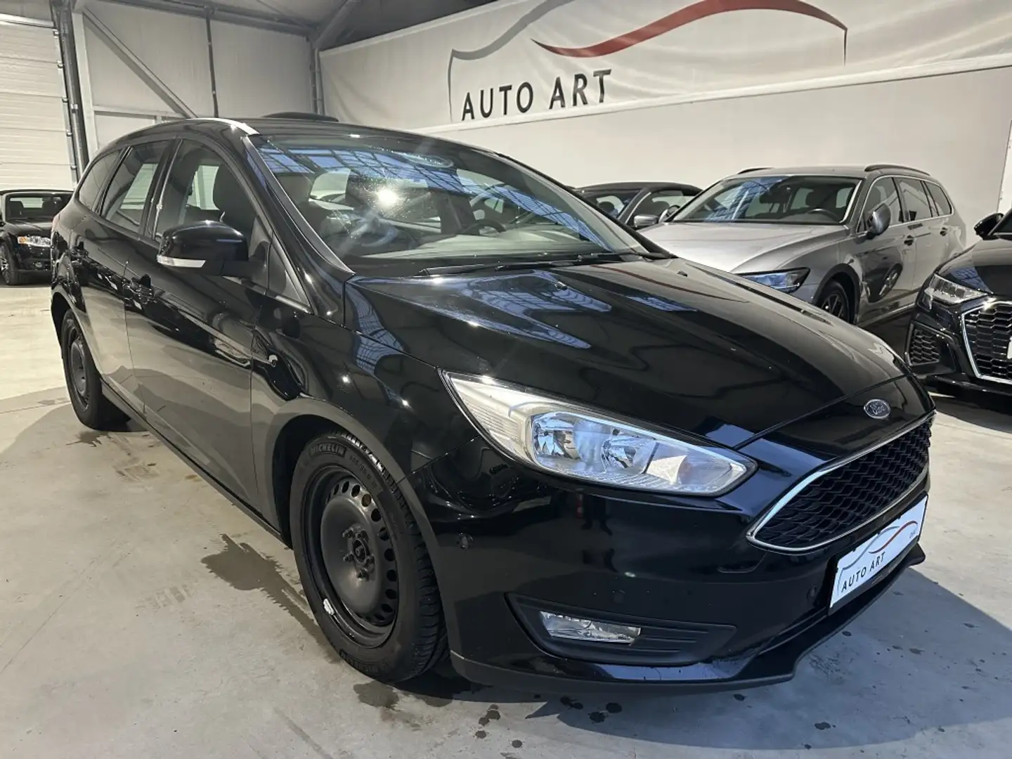 Ford Focus Business Navi SHZ Winter-Paket Schwarz - 1