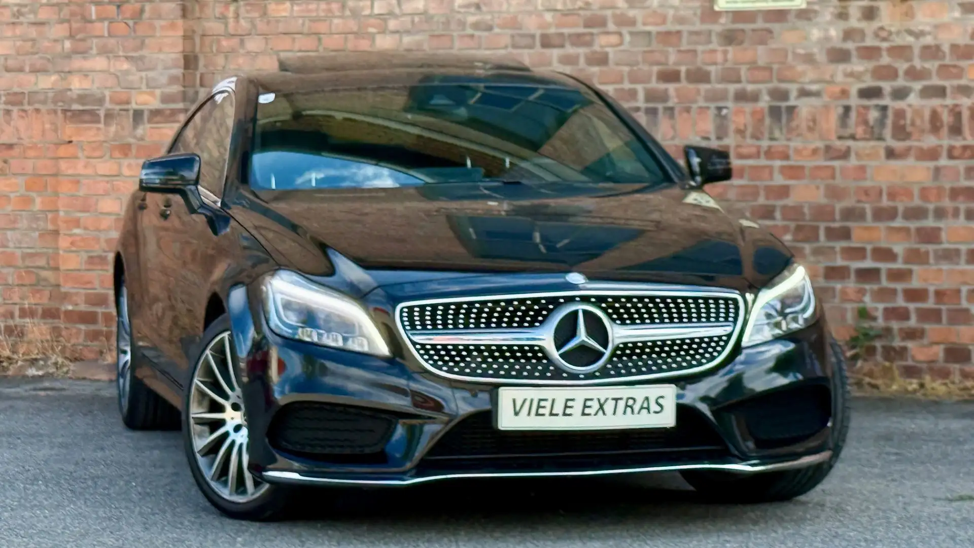 Mercedes-Benz CLS 250 d *AMG-Paket +TOP Ausstattung Facelift 4Matic Aut Schwarz - 2