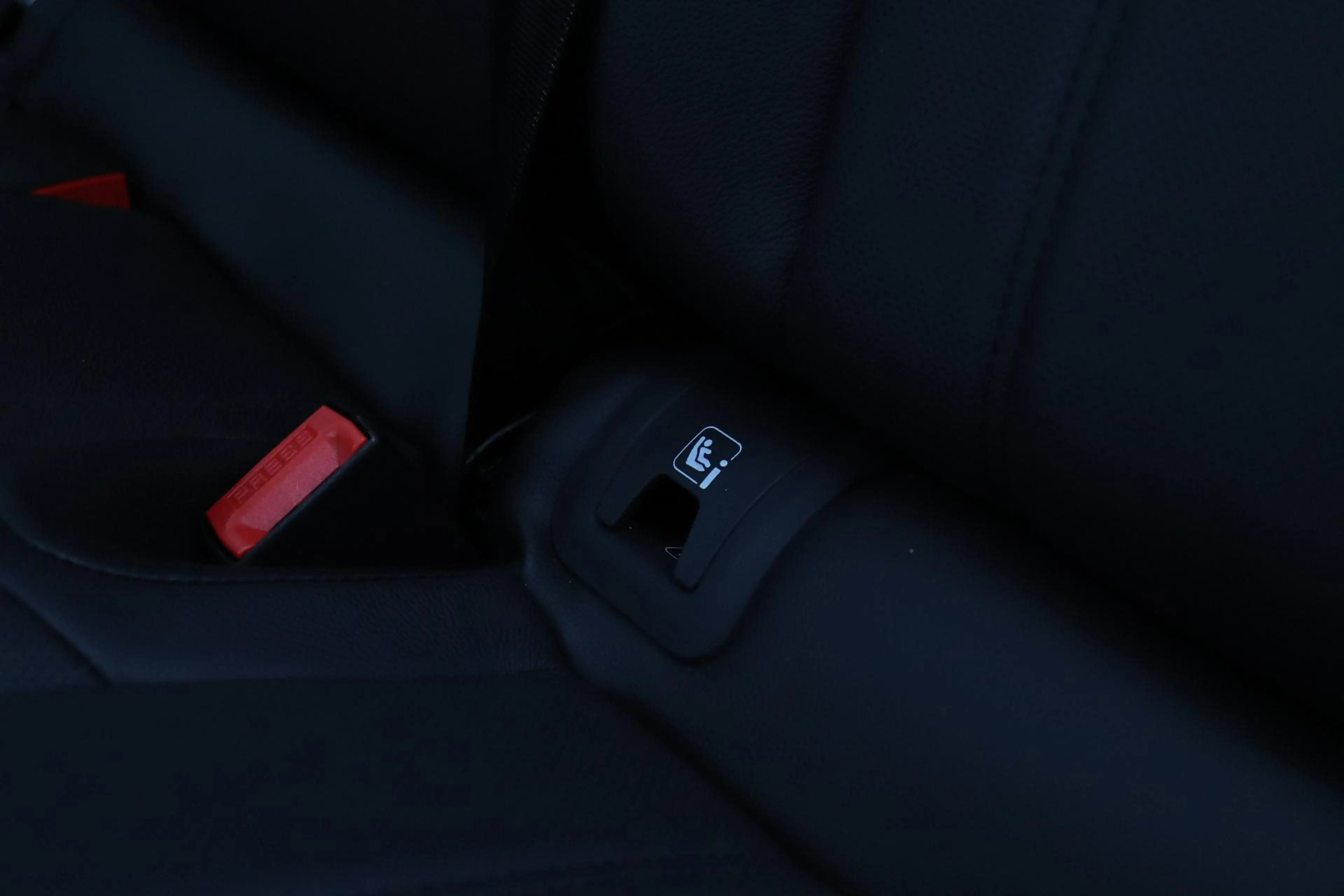 Land Rover Range Rover Evoque 1.5 P270e S | Panoramadak | 360° Camera | BLIS | B — photo 43