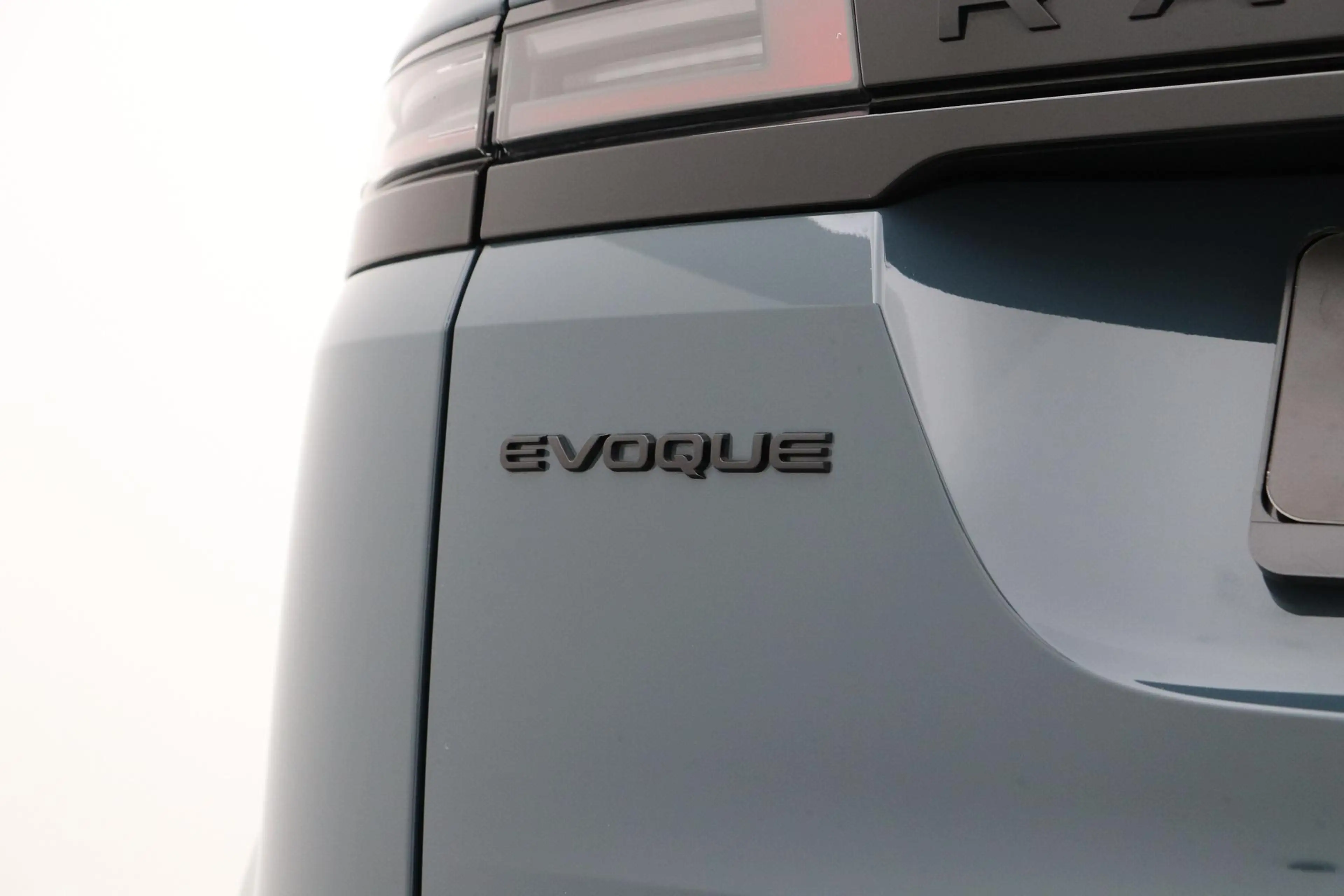 Land Rover Range Rover Evoque 1.5 P270e S | Panoramadak | 360° Camera | BLIS | B — photo 48