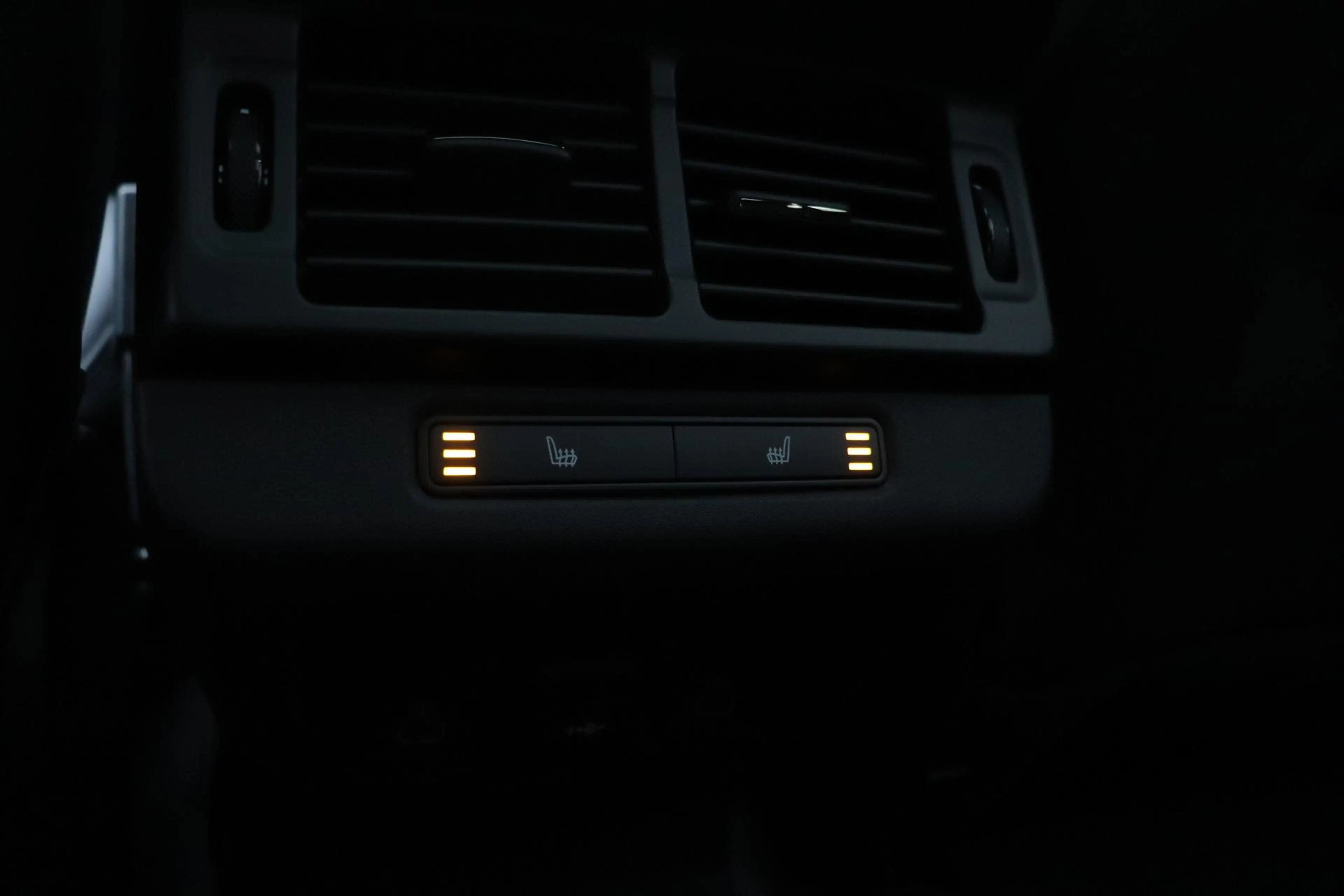 Land Rover Range Rover Evoque 1.5 P270e S | Panoramadak | 360° Camera | BLIS | B — photo 42