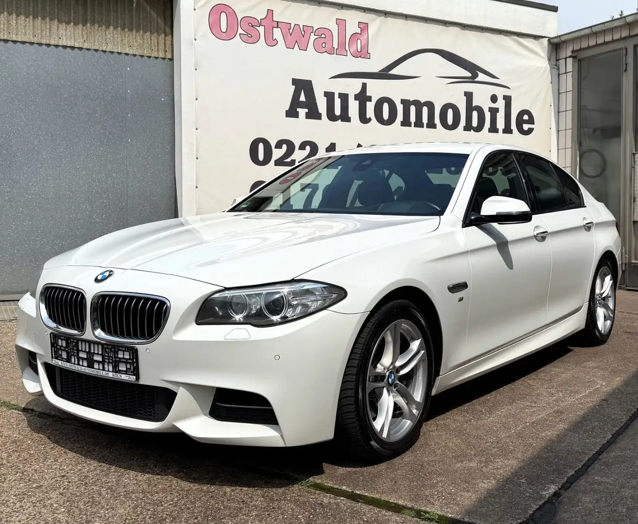 BMW 530 d xDrive HeadUp Harman-Kardon LED Virtual Kam Blanc - 1