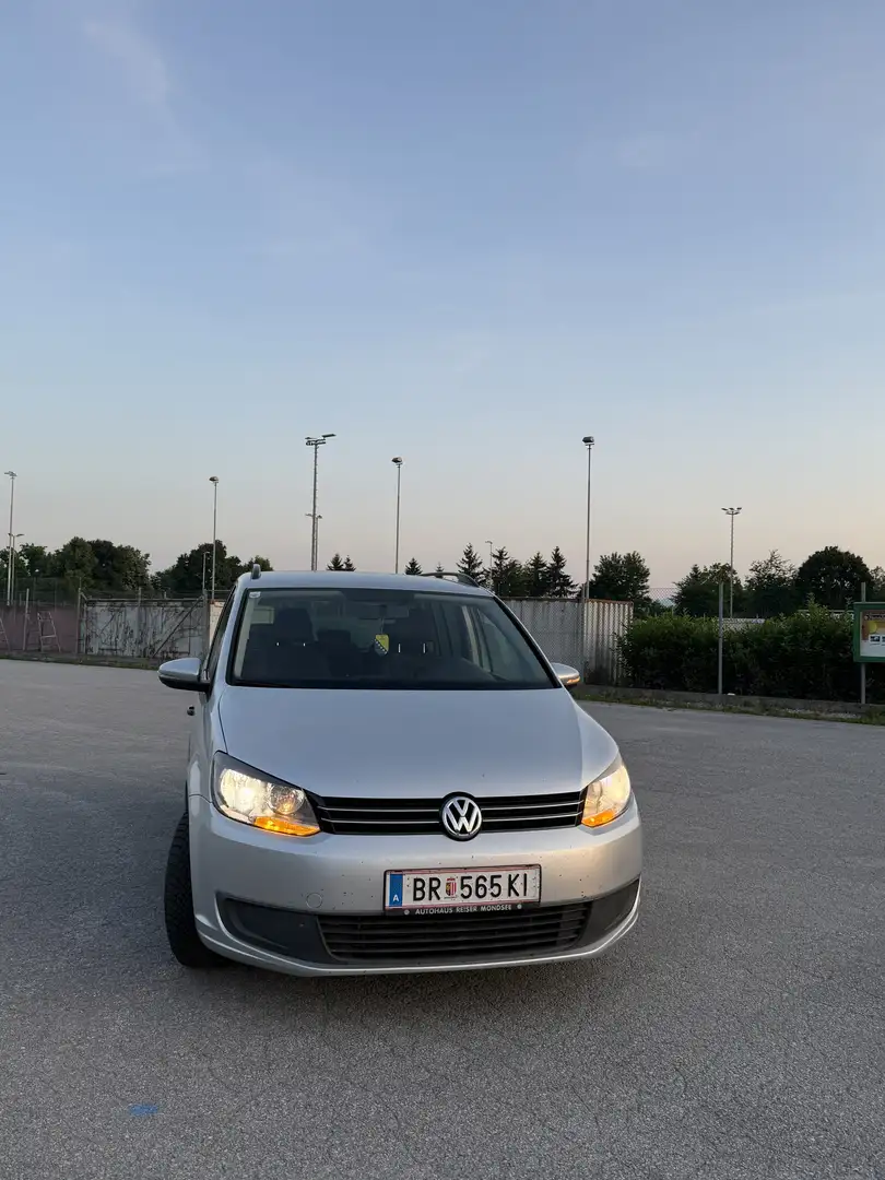 Volkswagen Touran Trendline 1,6 TDI DPF - 1