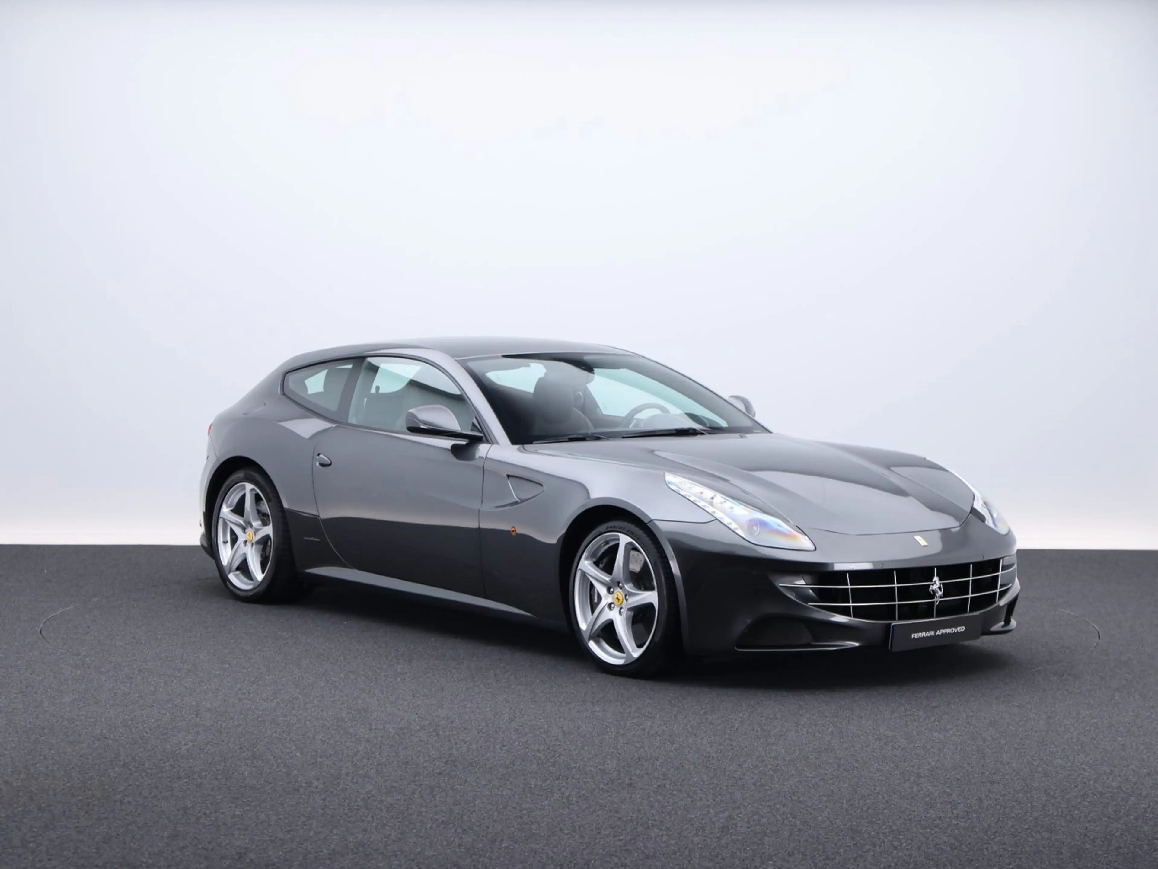 Ferrari FF ***Ferrari Frankfurt*** — photo 4
