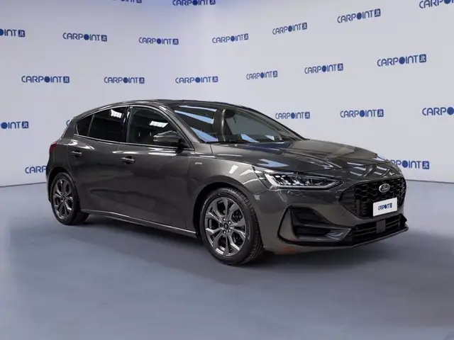 Ford Focus view 7