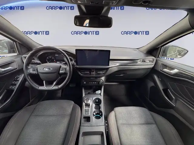 Ford Focus view 10