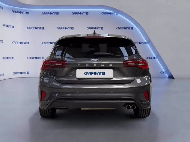 Ford Focus view 4