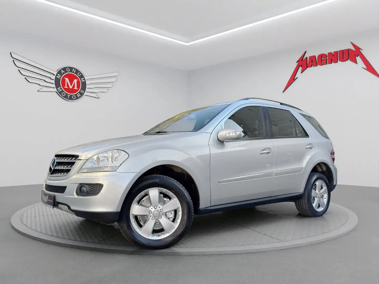 Mercedes-Benz ML 320 CDI V6 *1.Hd*Schieb.*T-Leder*Temp.*AHK* Silber - 2
