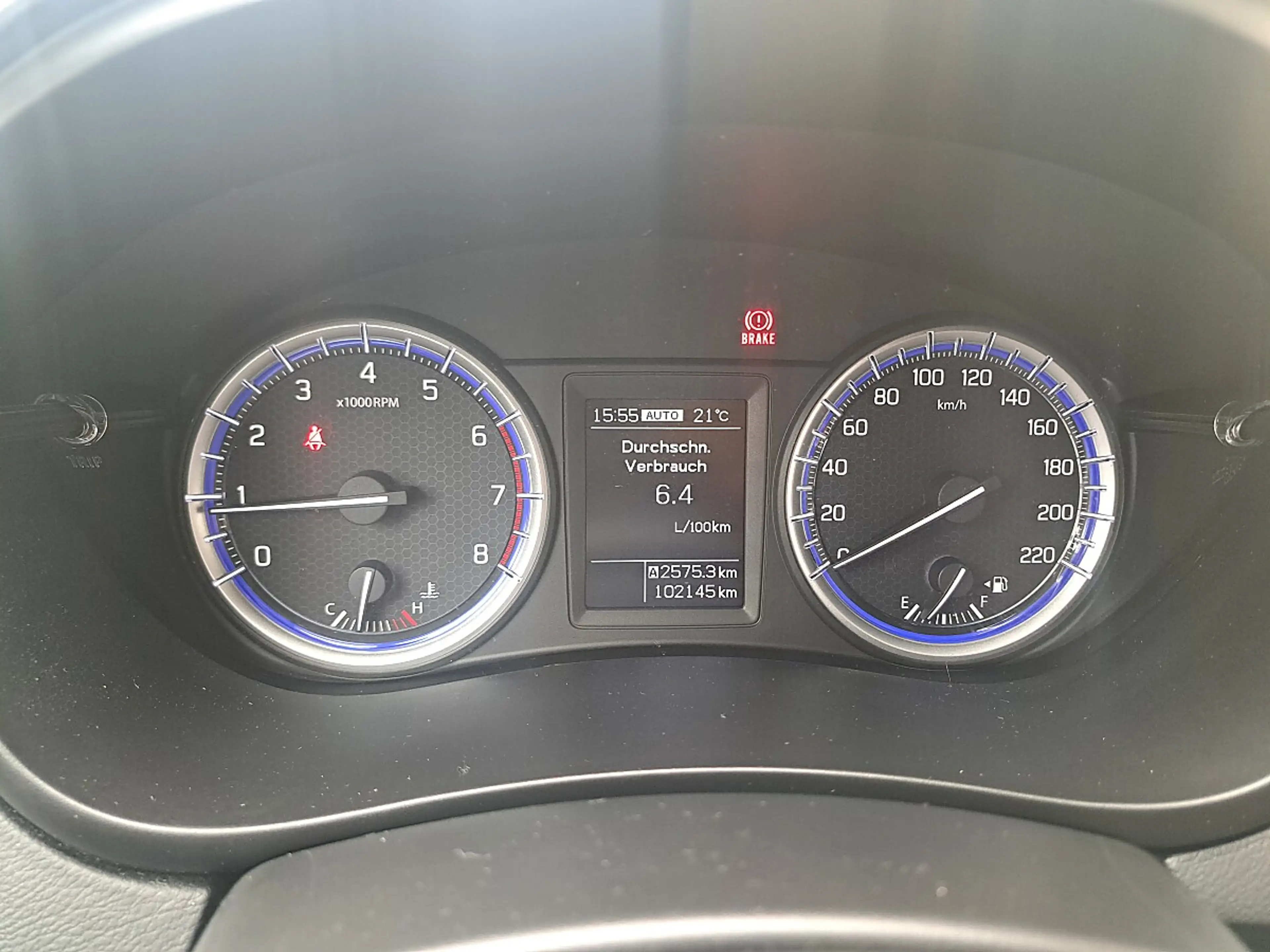 Suzuki SX4 S-Cross 1,0 DITC 4WD shine — photo 14