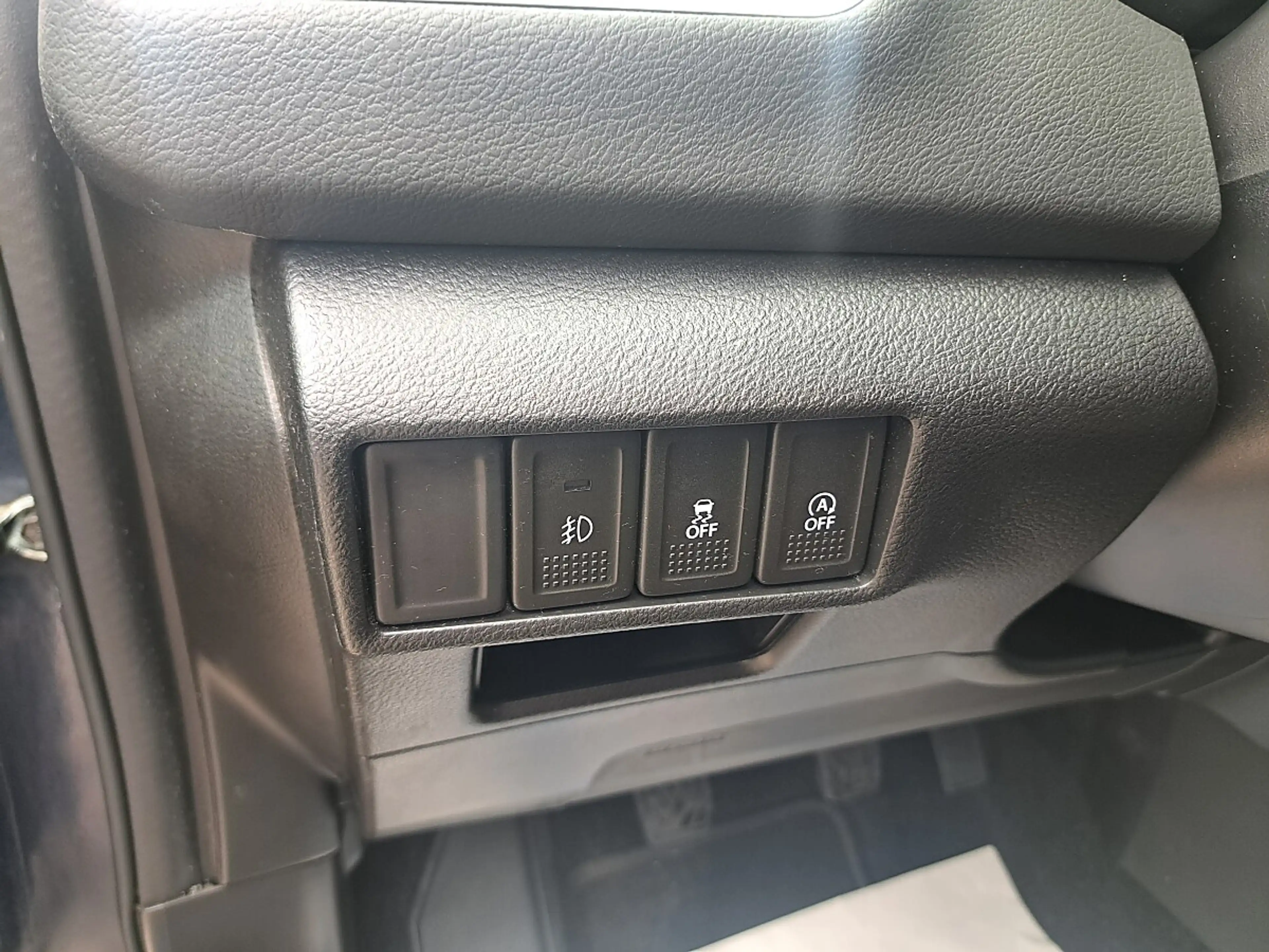 Suzuki SX4 S-Cross 1,0 DITC 4WD shine — photo 13