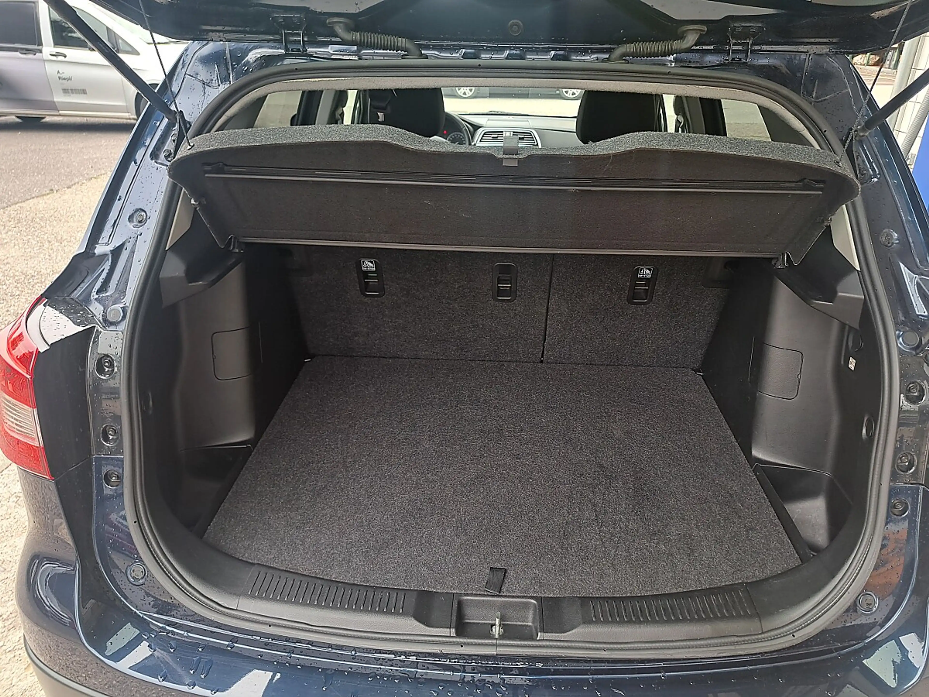 Suzuki SX4 S-Cross 1,0 DITC 4WD shine — photo 8