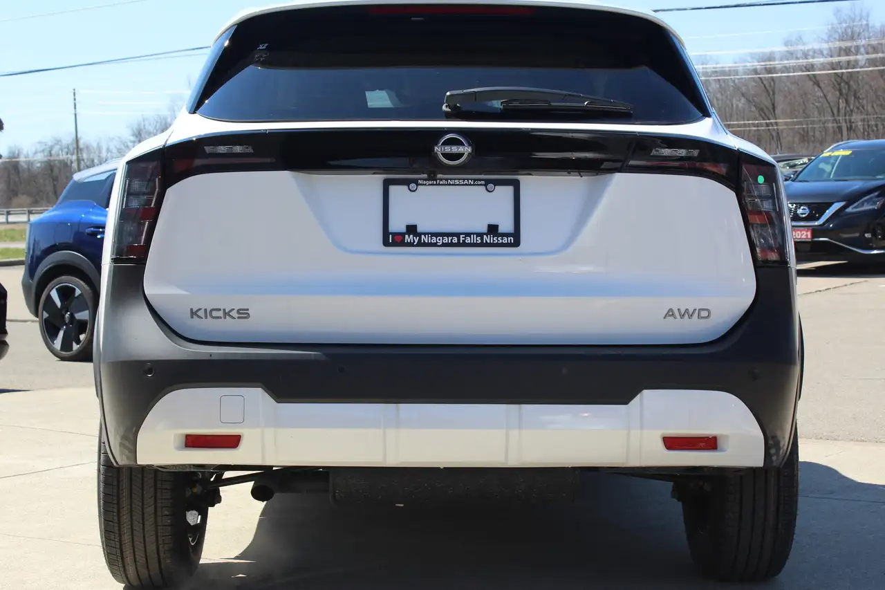 Nissan Kicks снимка Nissan Kicks