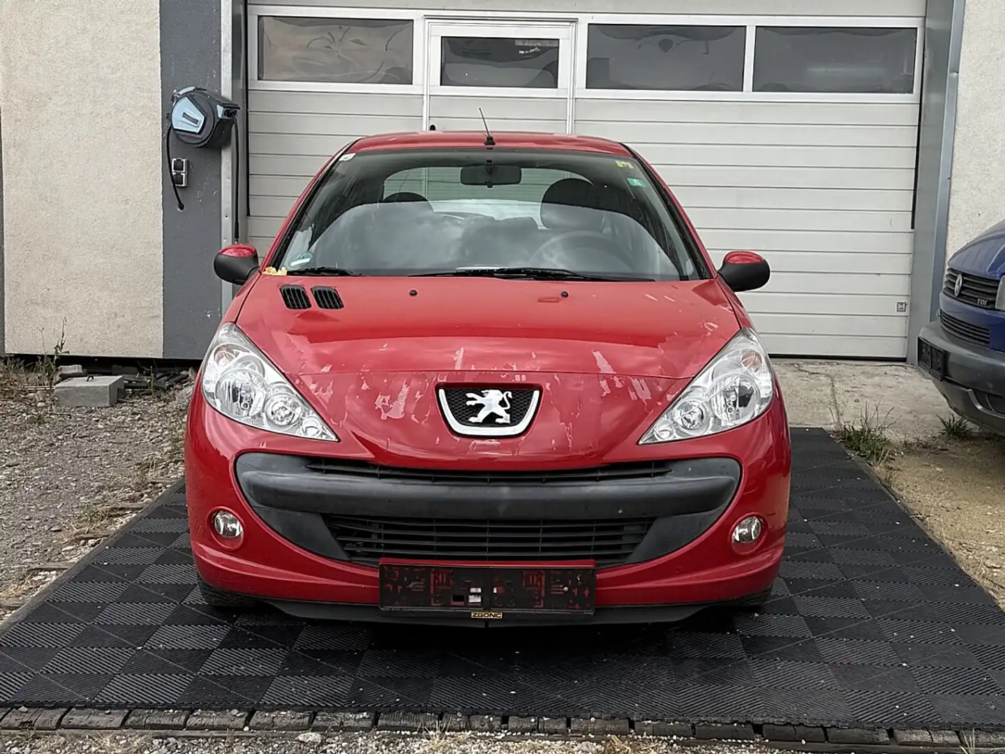 Peugeot 206 + 1,4 HDI 70 Trendy Rot - 2