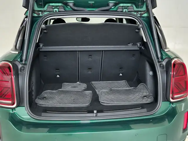 MINI Countryman view 14